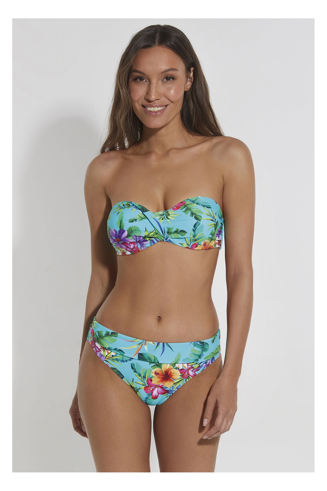 Bikini bandeau y sujeción