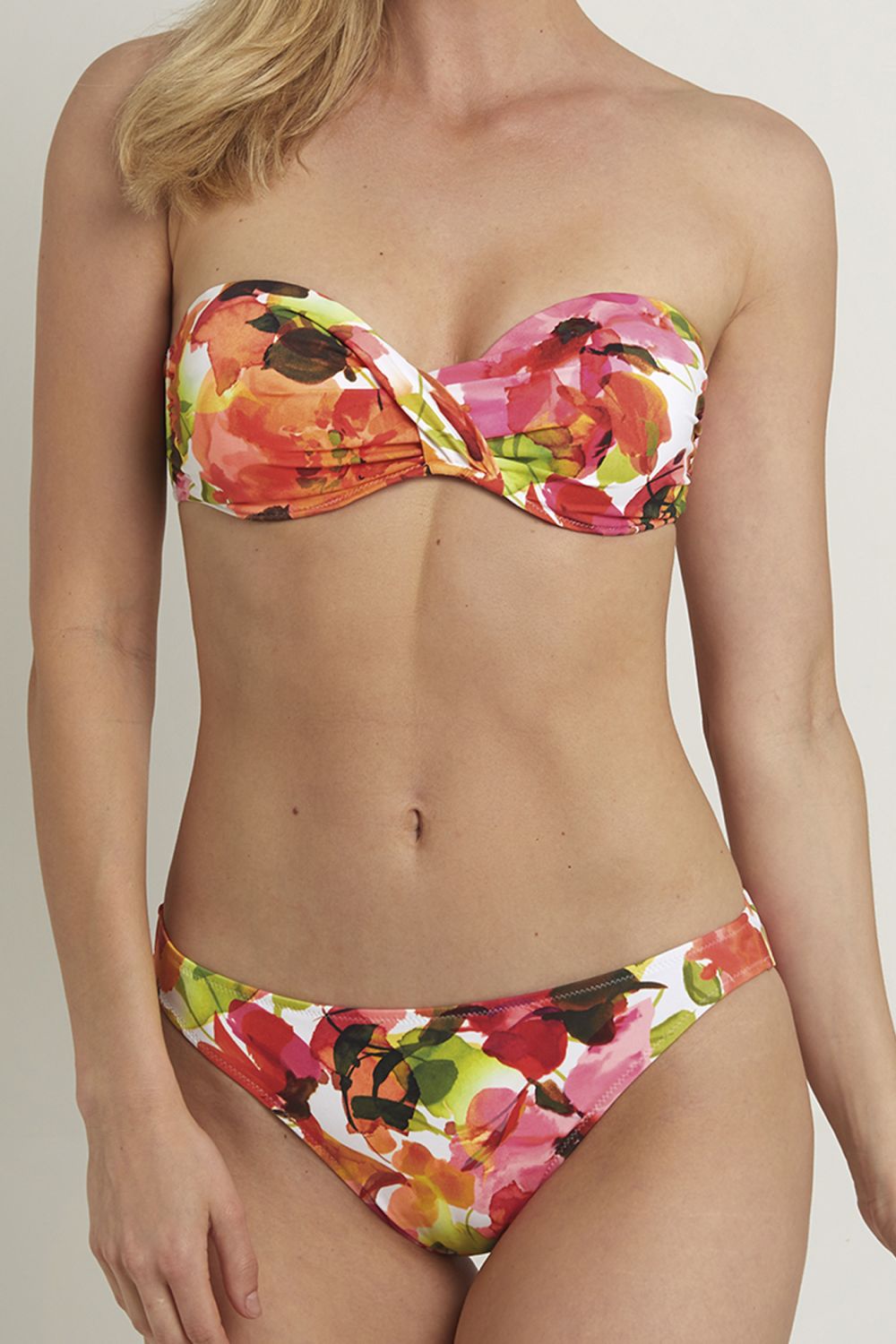 Bikini bandeau y sujeción 2